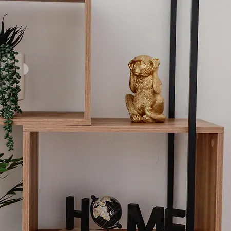 Athena Цриквеница