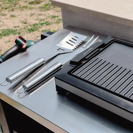 Athena Цриквеница