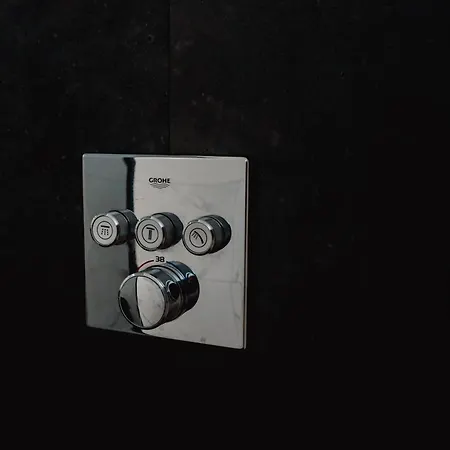 Athena * Цриквеница