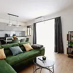 Athena Apartman
